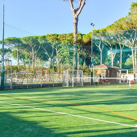 Victoria Mobilehome In Camping Mare E Pineta Lido di Spina Luaran gambar