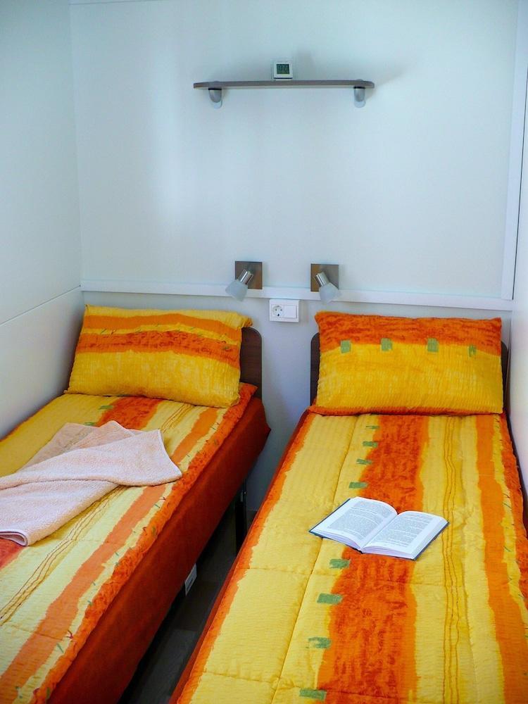 Victoria Mobilehome In Camping Mare E Pineta Lido di Spina Luaran gambar