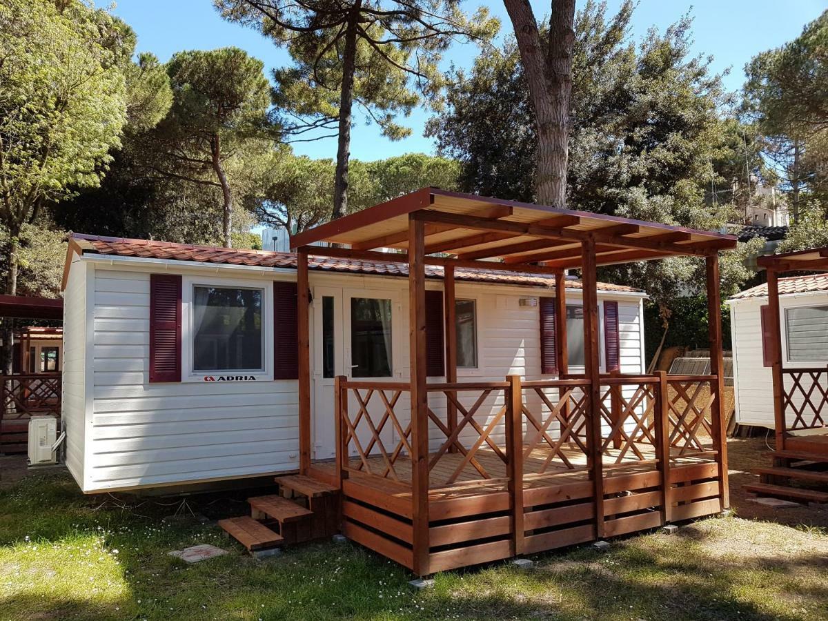 Victoria Mobilehome In Camping Mare E Pineta Lido di Spina Luaran gambar