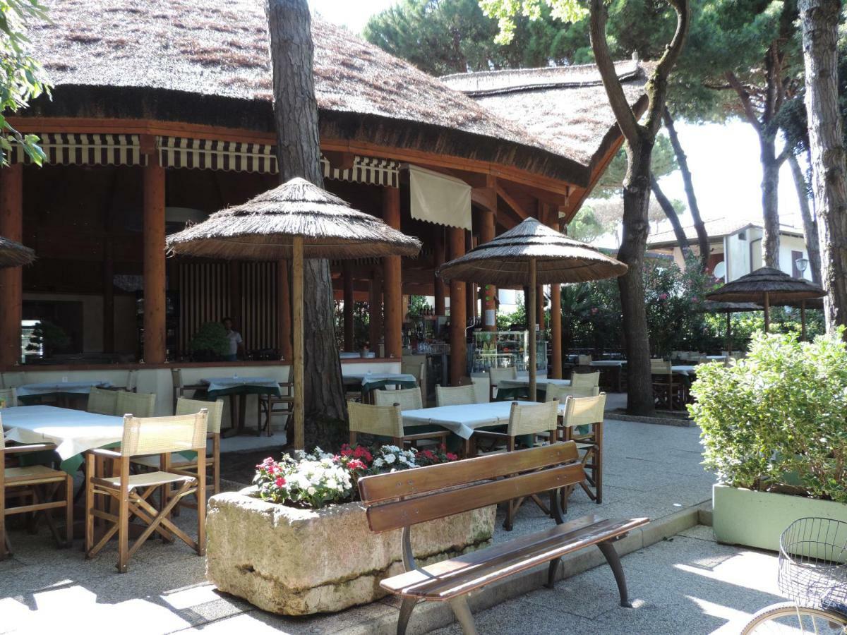 Victoria Mobilehome In Camping Mare E Pineta Lido di Spina Luaran gambar