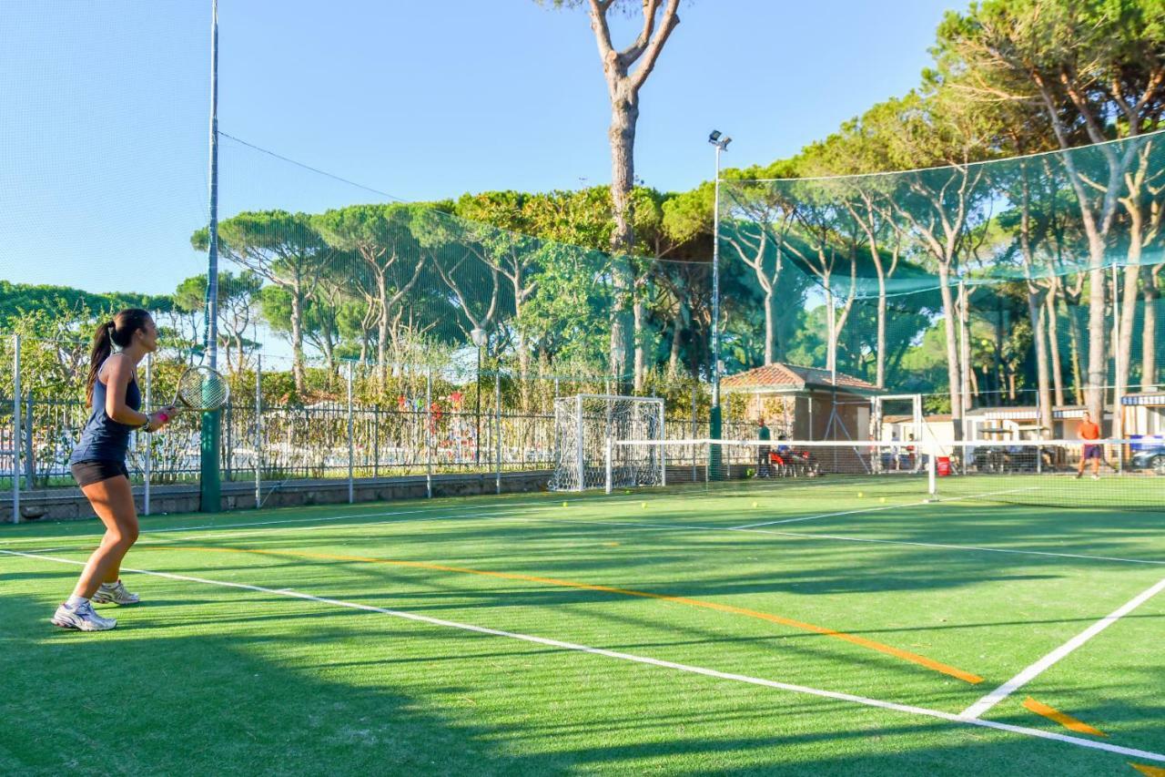 Victoria Mobilehome In Camping Mare E Pineta Lido di Spina Luaran gambar